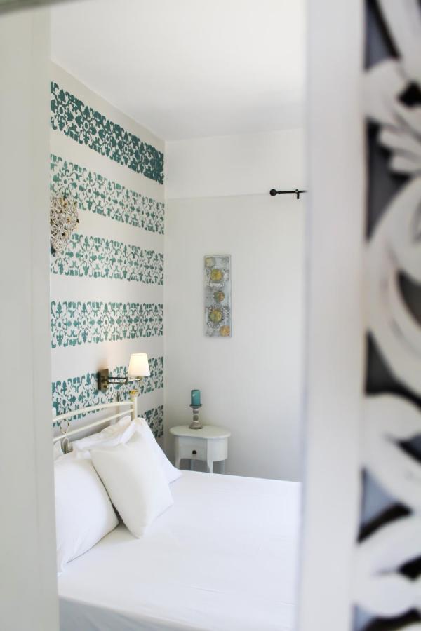Braziliana Apartments Dassia  Eksteriør billede